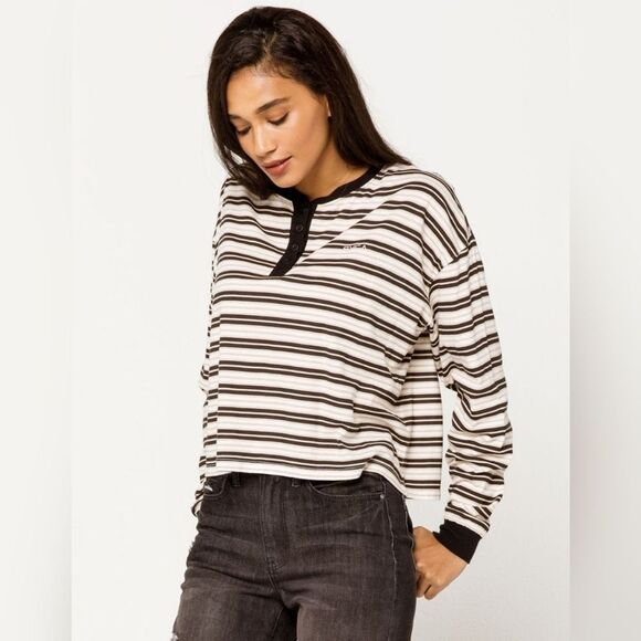 RVCA Severin Stripe Henley Womens SZ Medium Grunge Punk Y2K Retro Tomboy Casual - Picture 1 of 9